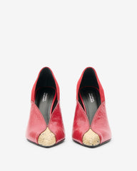 Luza Pumps