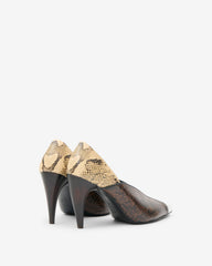 Luza Pumps