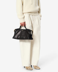 Pipa M leather bag