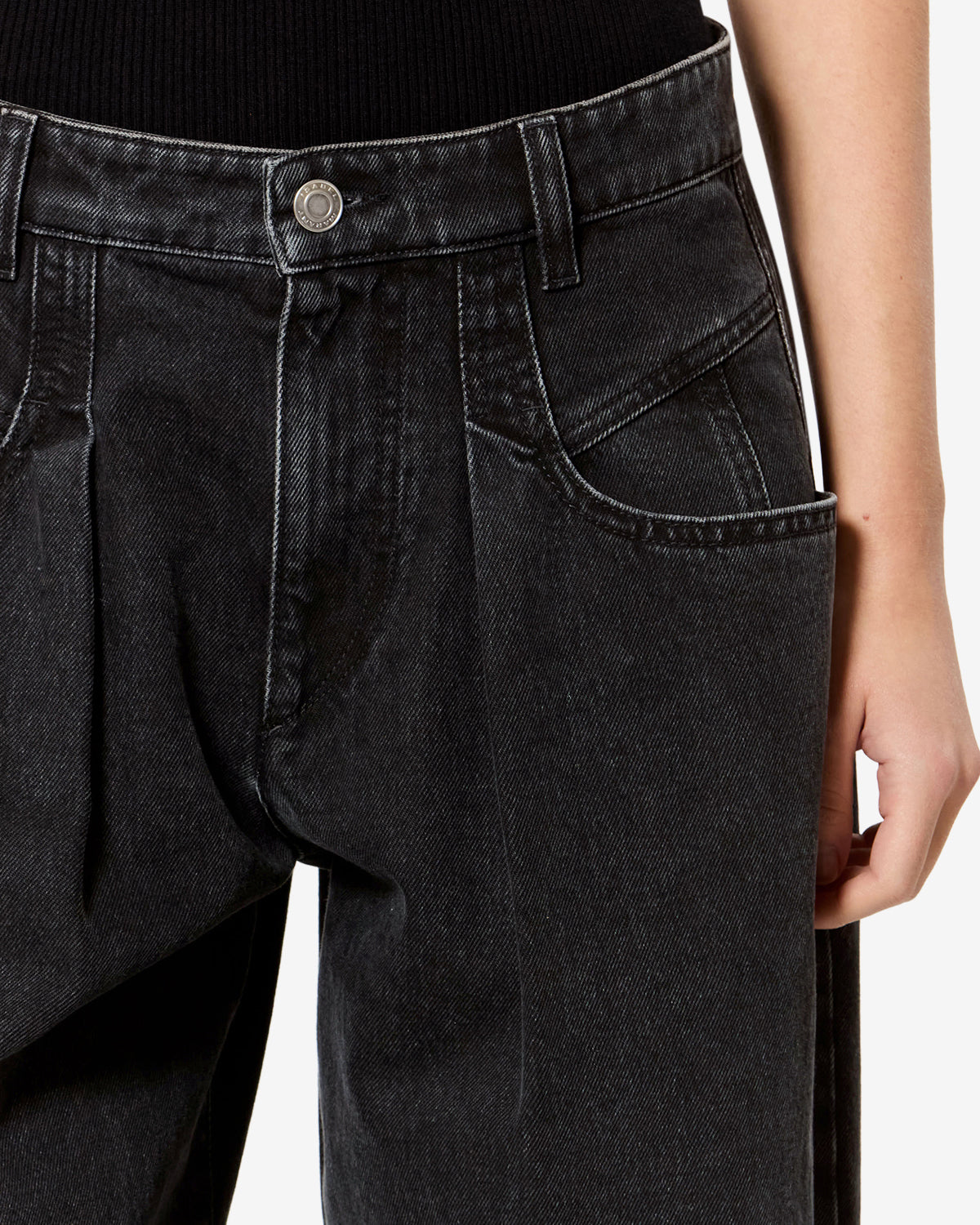 Lisha Jeans