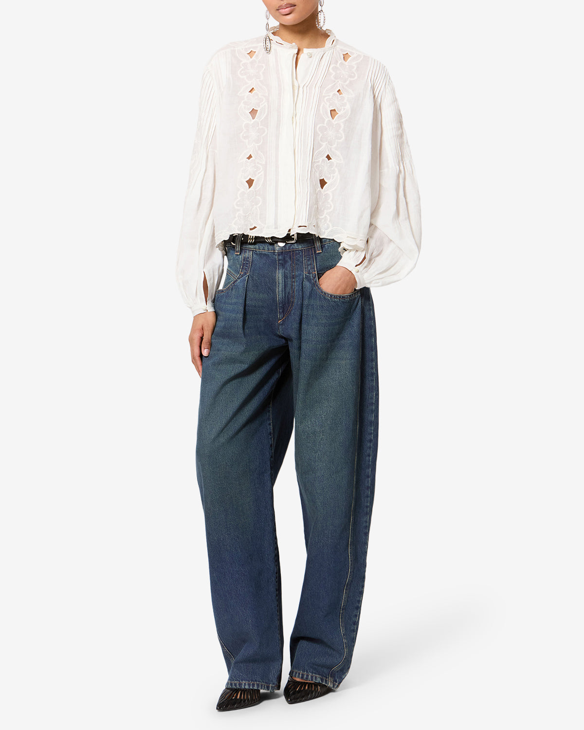 Lisha Jeans