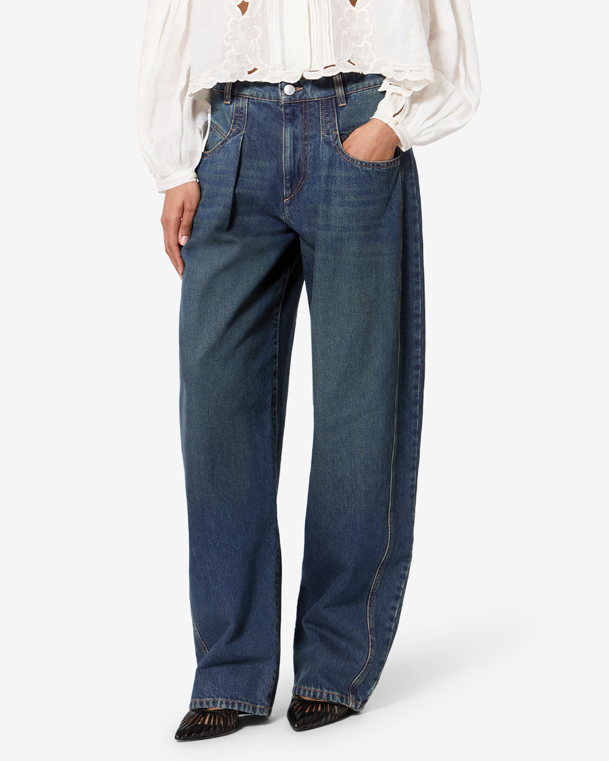 Lisha Jeans